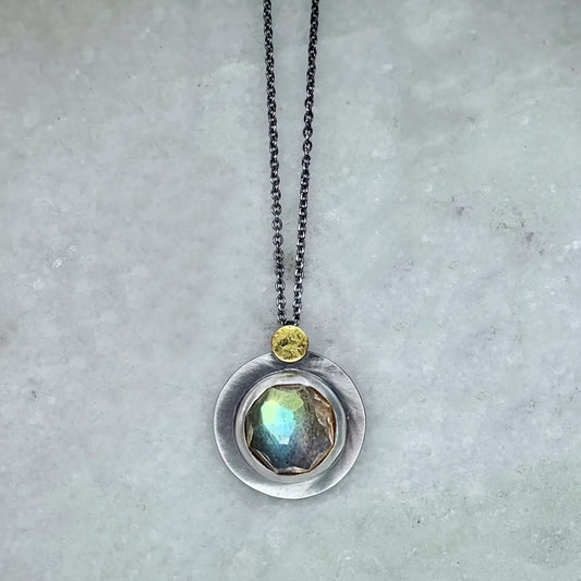 Mixed-Metal ‘Round Dot’ Pendant Necklace with Labradorite