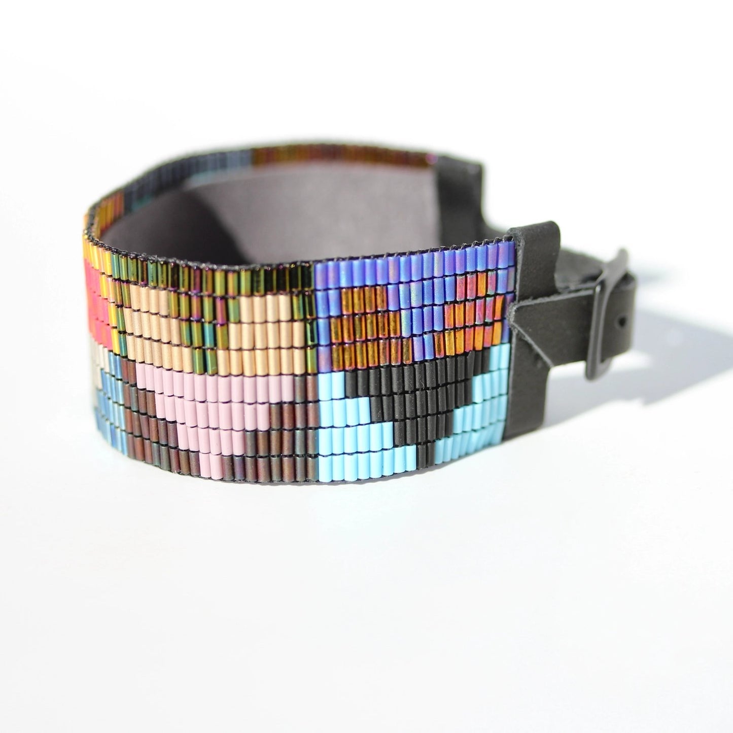 Amor Handwoven Beaded Bracelet