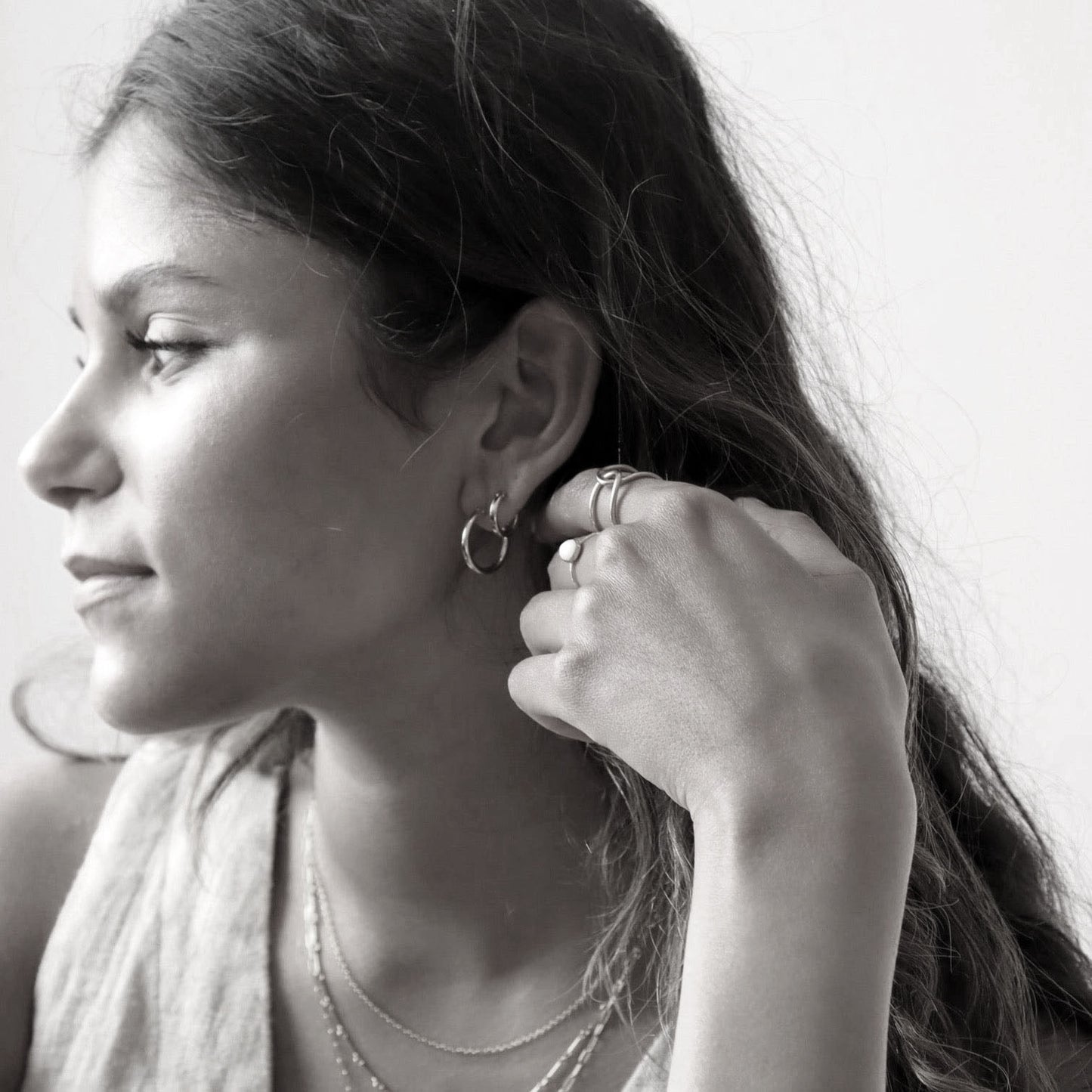 Classic Medium Hoop Earrings (select material)