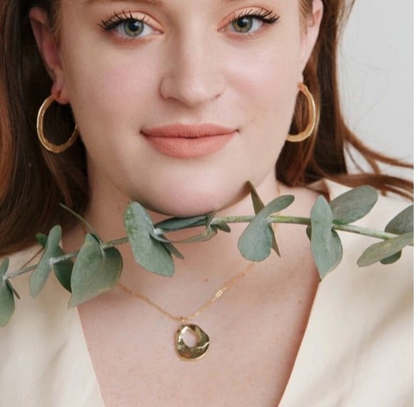 Brass Elea's Teardrop Pendant Necklace