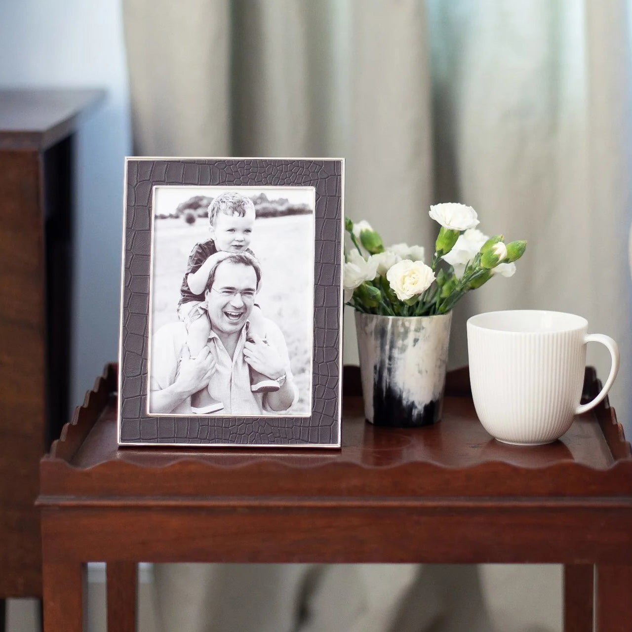 4x6 Faux Croc + Silver Picture Frame - Chocolate