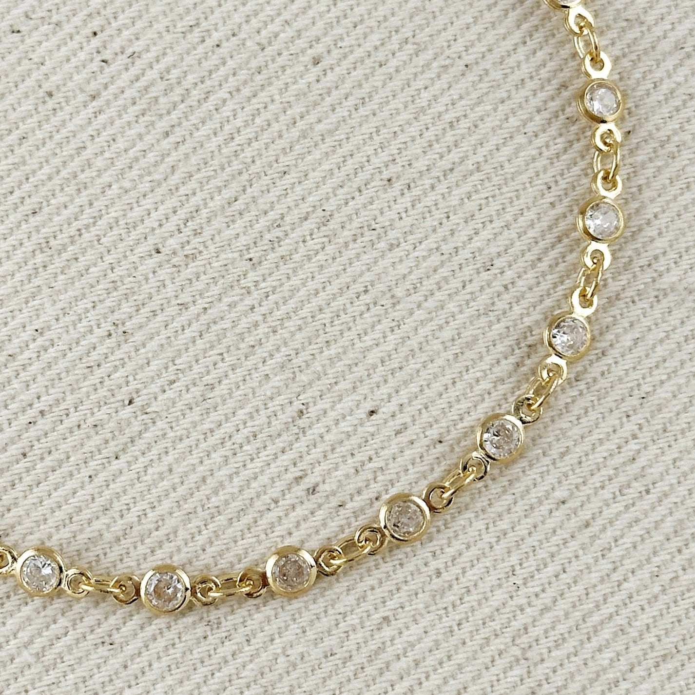 Round Bezel CZ Bracelet - Gold Filled