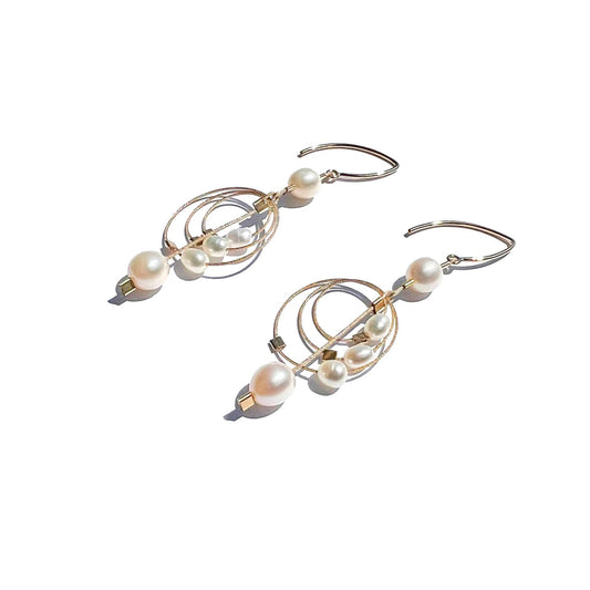 3-D Woven Cable ‘Caviar Cluster’ Earrings – Pearl/Gold