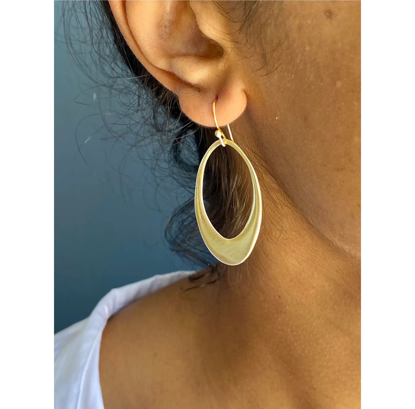Open Oval Dangle Earrings