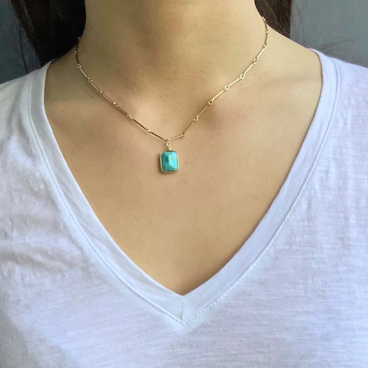 Faceted Turquoise Rectangle Pendant Necklace - Gold