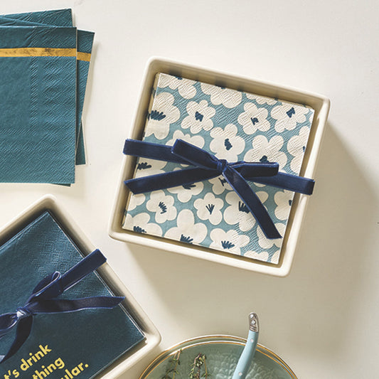 Ceramic Napkin Tray + Paper Napkins – White Flowers