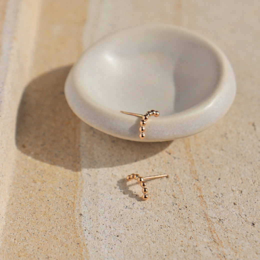 Sequin Arc Stud Earrings (Select Material) Gold Fill
