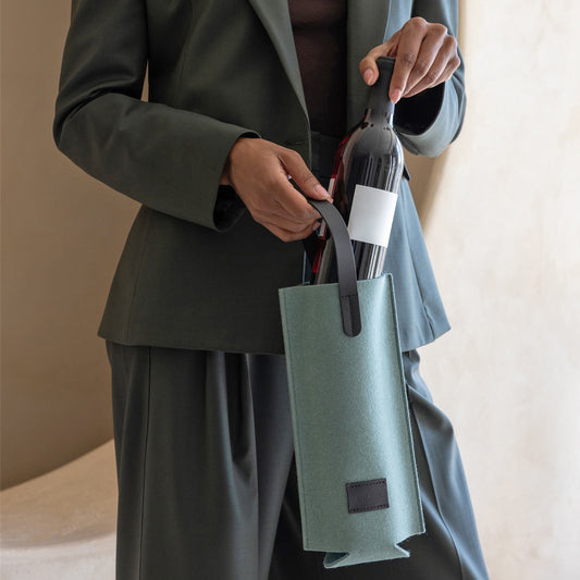 Felt Wine Cozy Carrier - Solo (choose color)