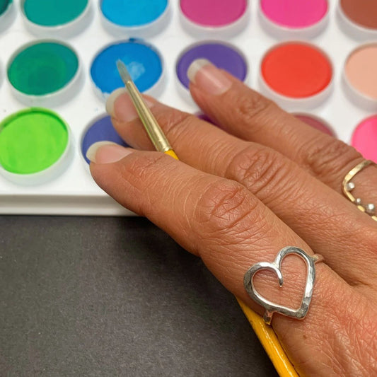 Corazon Heart Ring (select material)