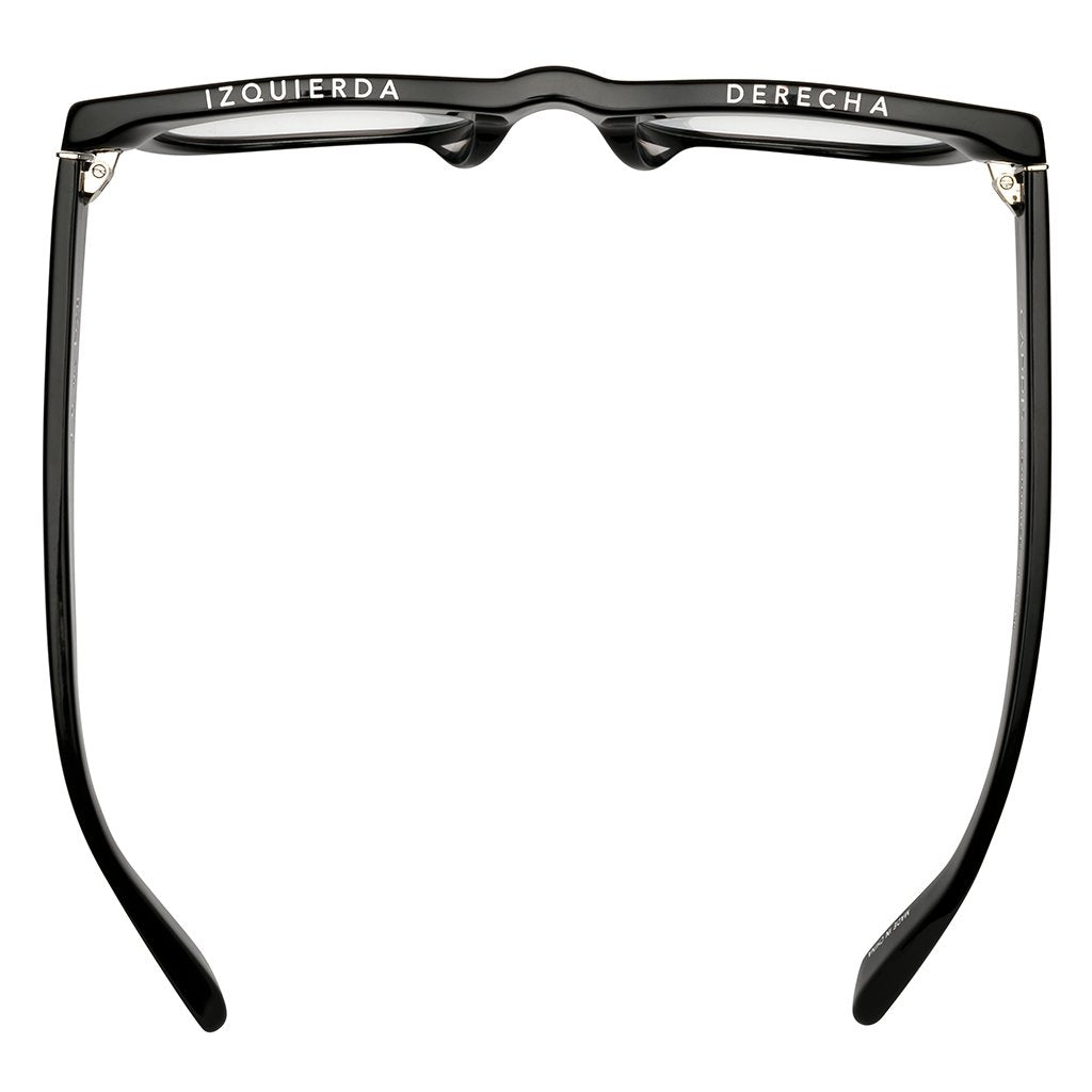 D28 - Gloss Black