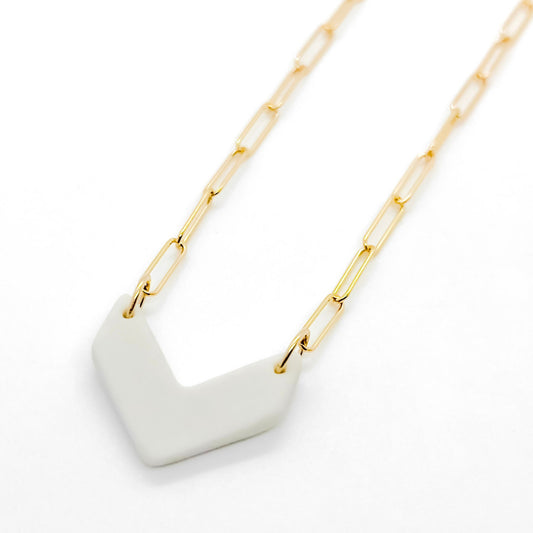 Porcelain Chevron Pendant Necklace - White