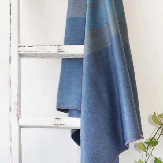 Alpaca Blend Geometric Throw Blanket - Tide Water