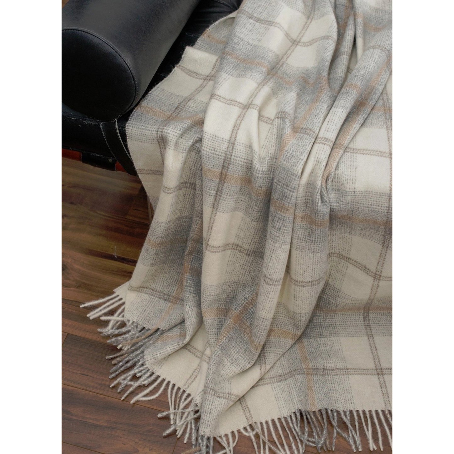 Awenda Alpaca/Wool Blend Throw - Ivory/Tan