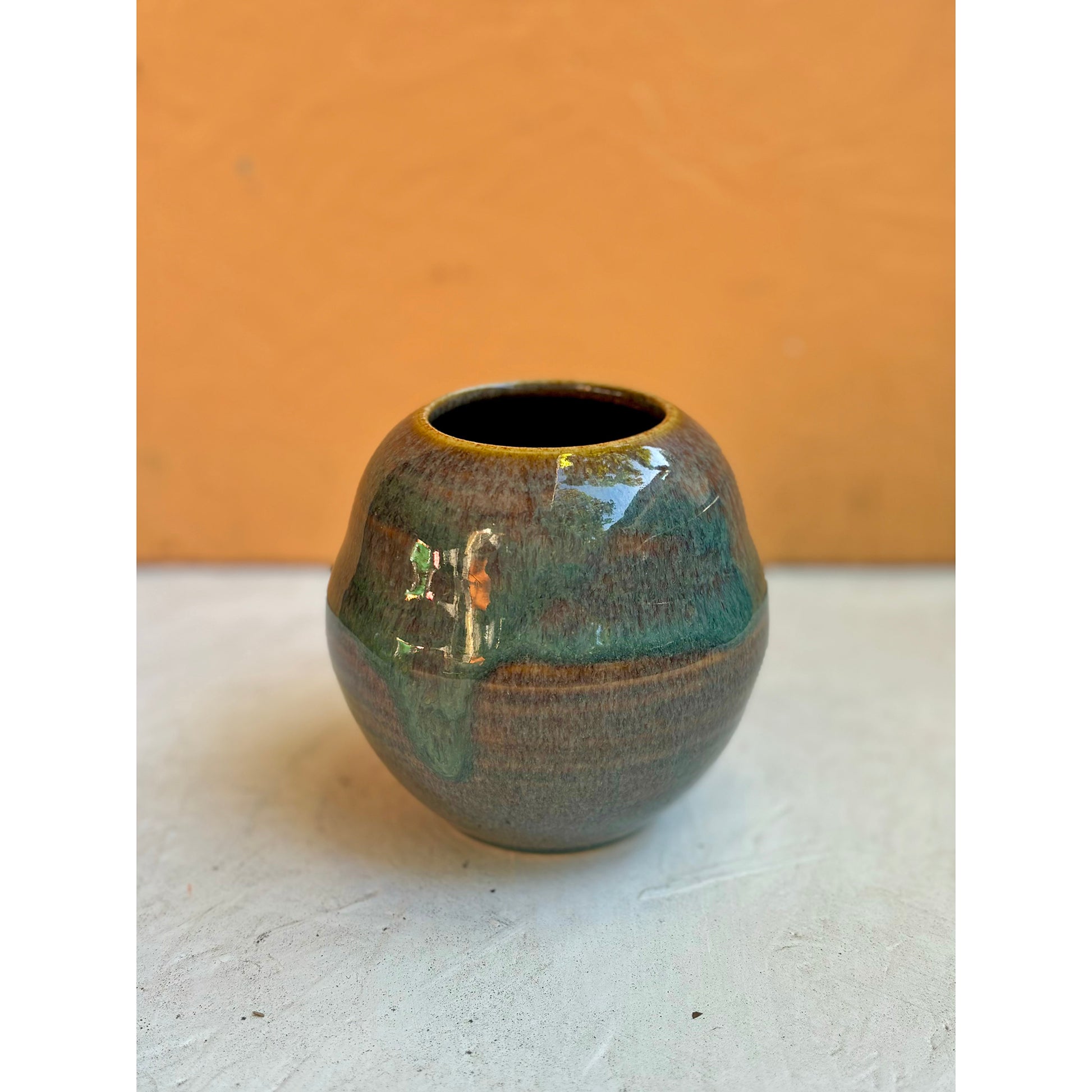 Small Porcelain Vase - Waterfall Brown