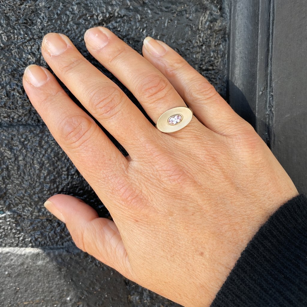14k Gold ‘Scooped Oval with Morganite’ Ring