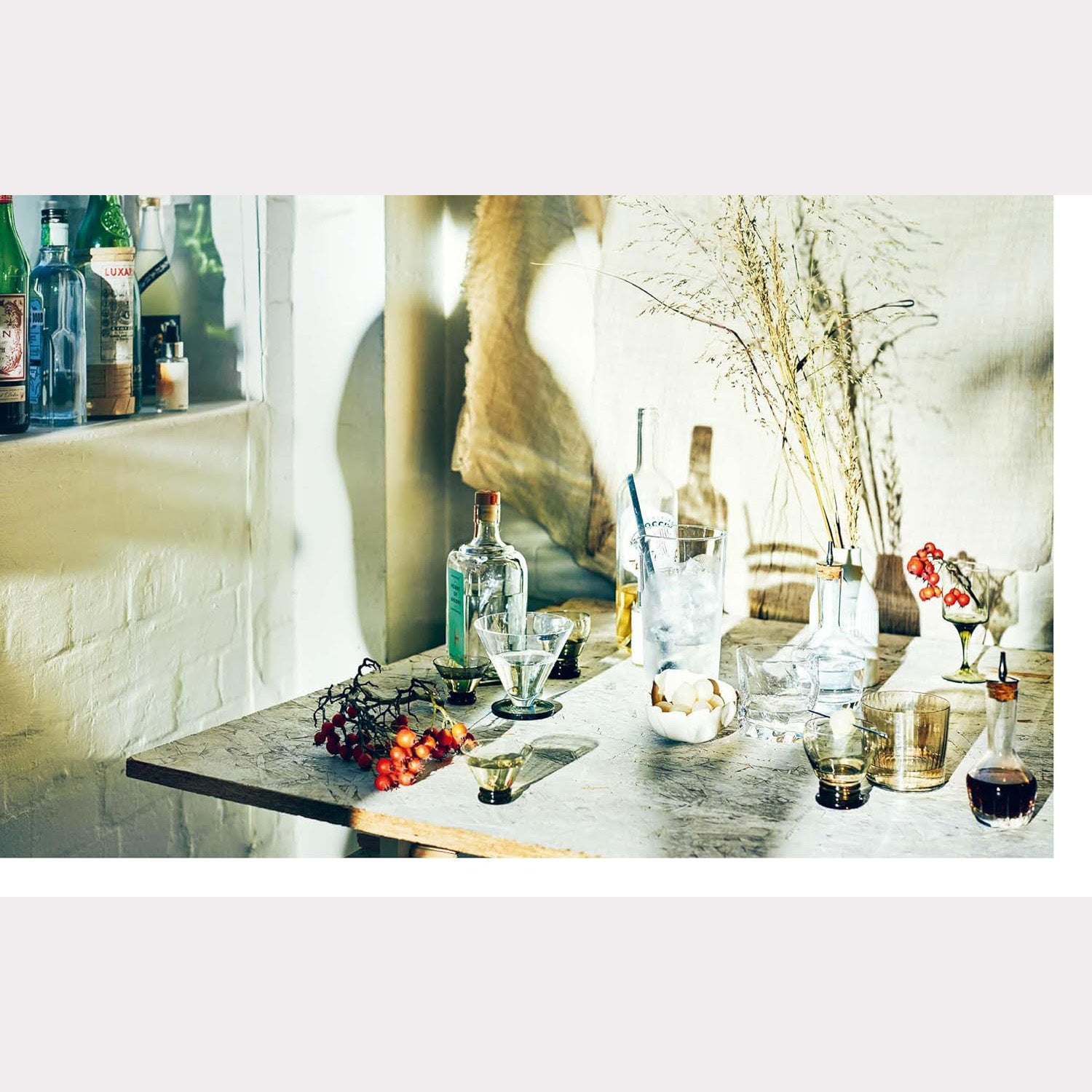 The Martini: The Ultimate Guide to a Cocktail Icon