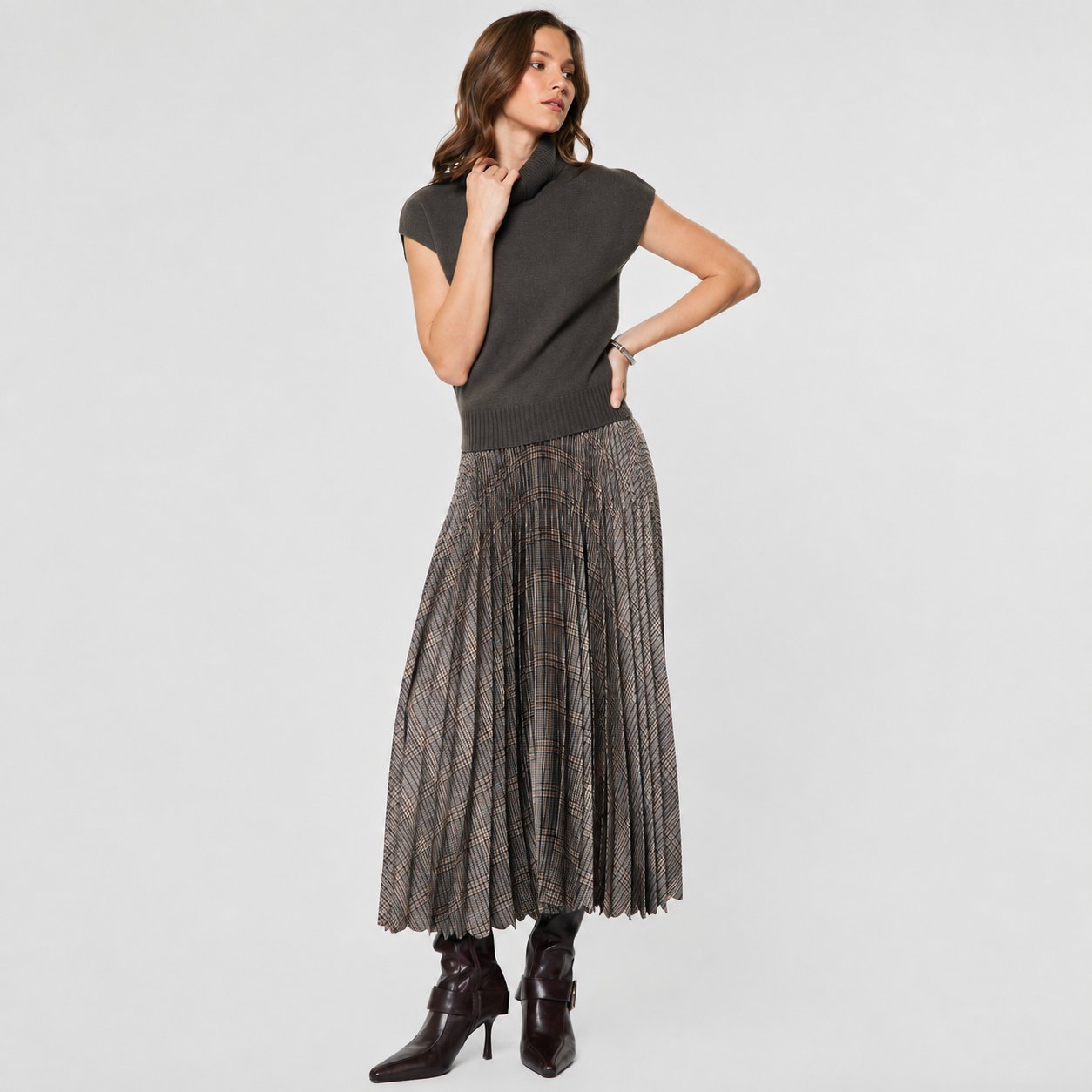Pleated Plaid Midi Skirt - Multi
