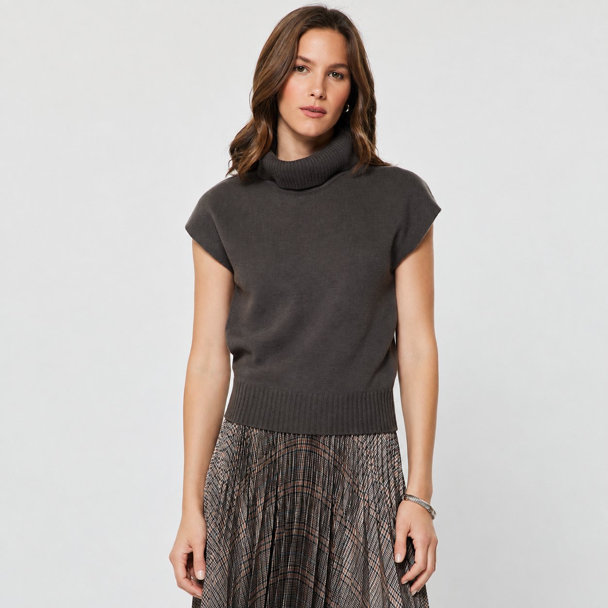Turtleneck Short Sleeve Knit Sweater - Stone