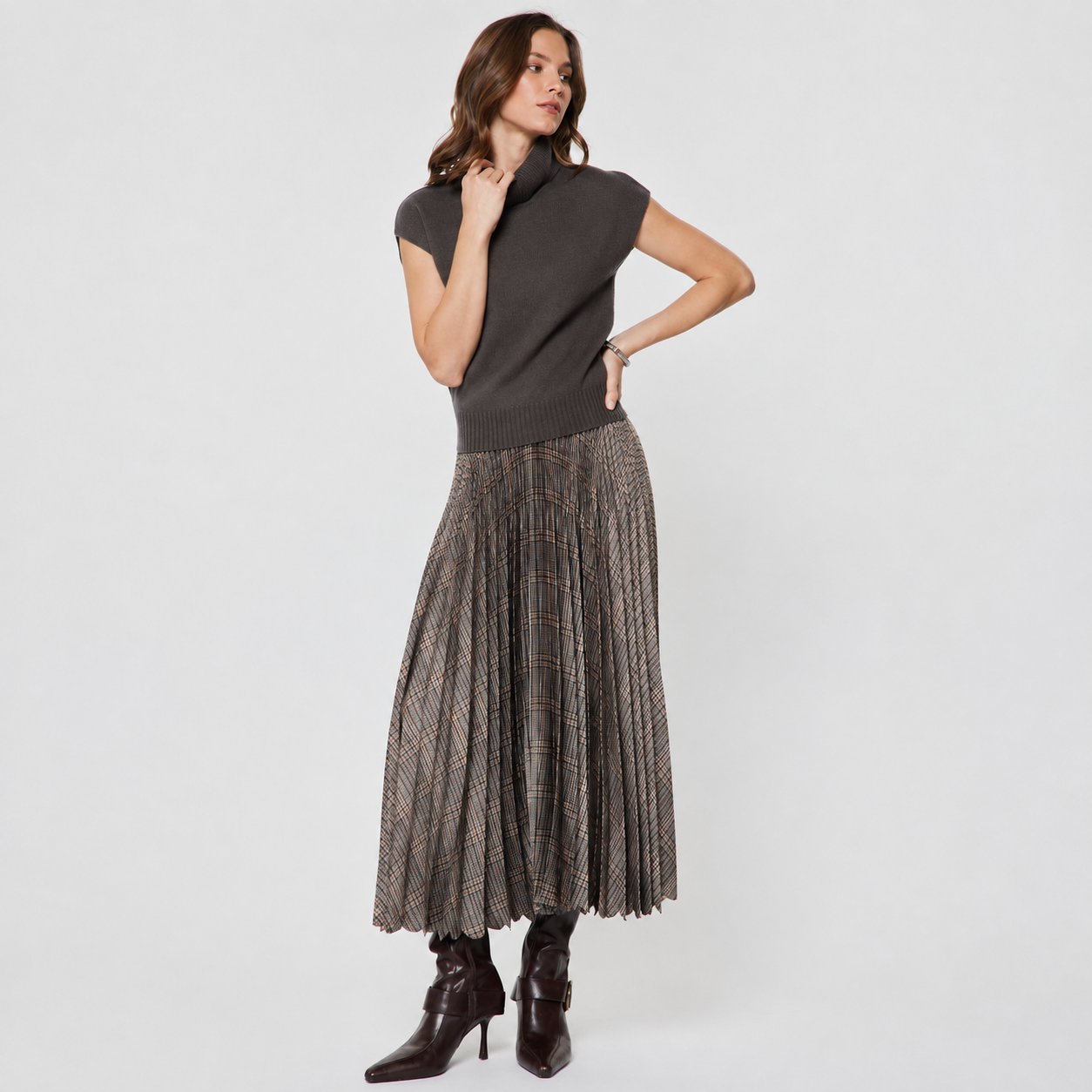 Turtleneck Short Sleeve Knit Sweater - Stone