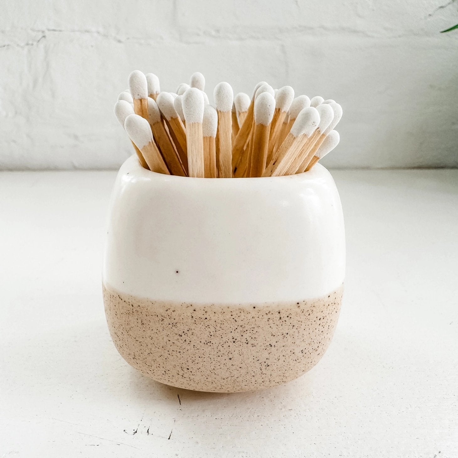 Ceramic Match Holders with Matches - White