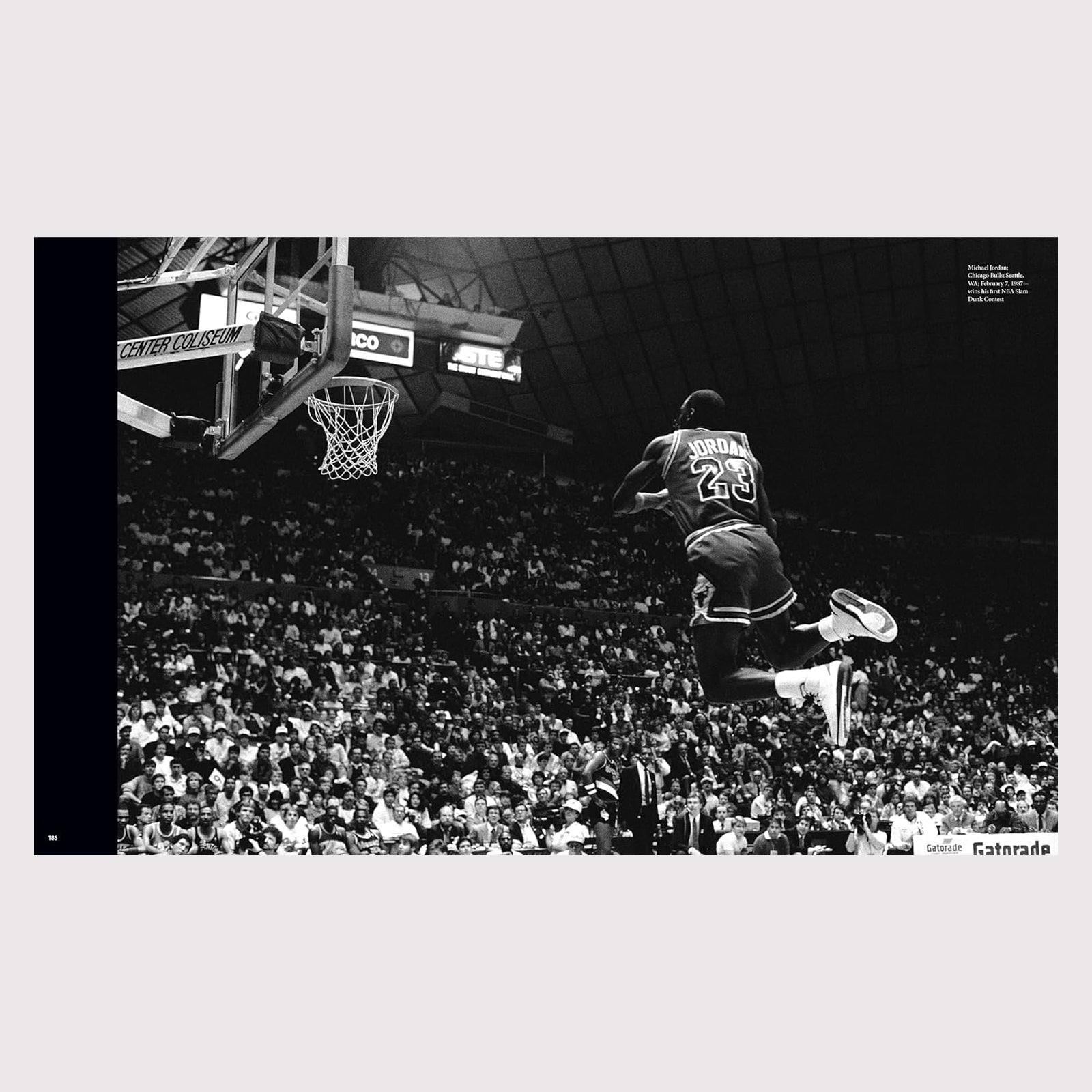 Courtside: 40 Years of NBA Photography