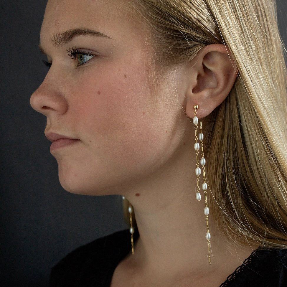 Dripping Freshwater Pearl 360 Statement Earrings
