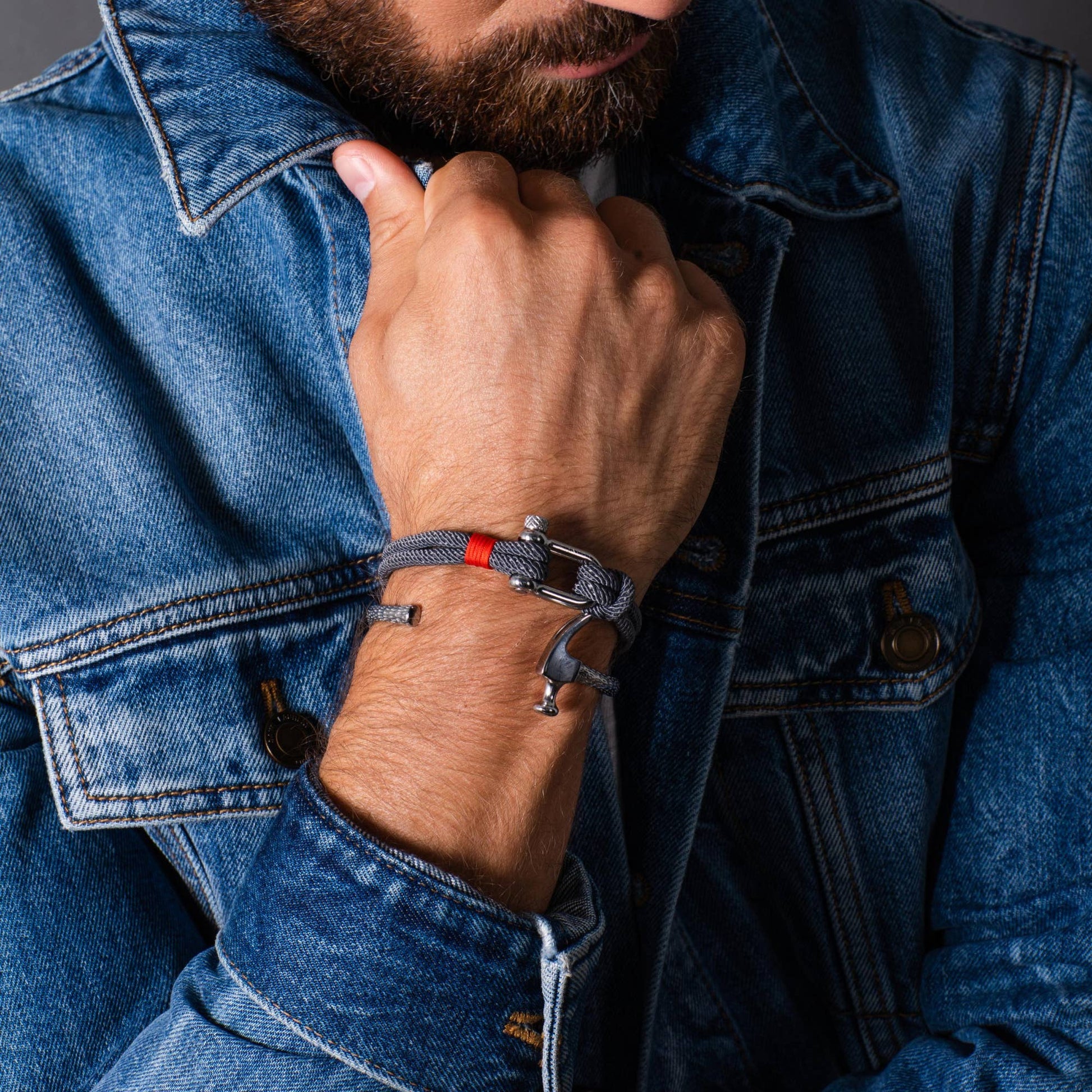 Nylon Cord ‘Alchor’ Men’s Bracelet – Grey/Red/Silver