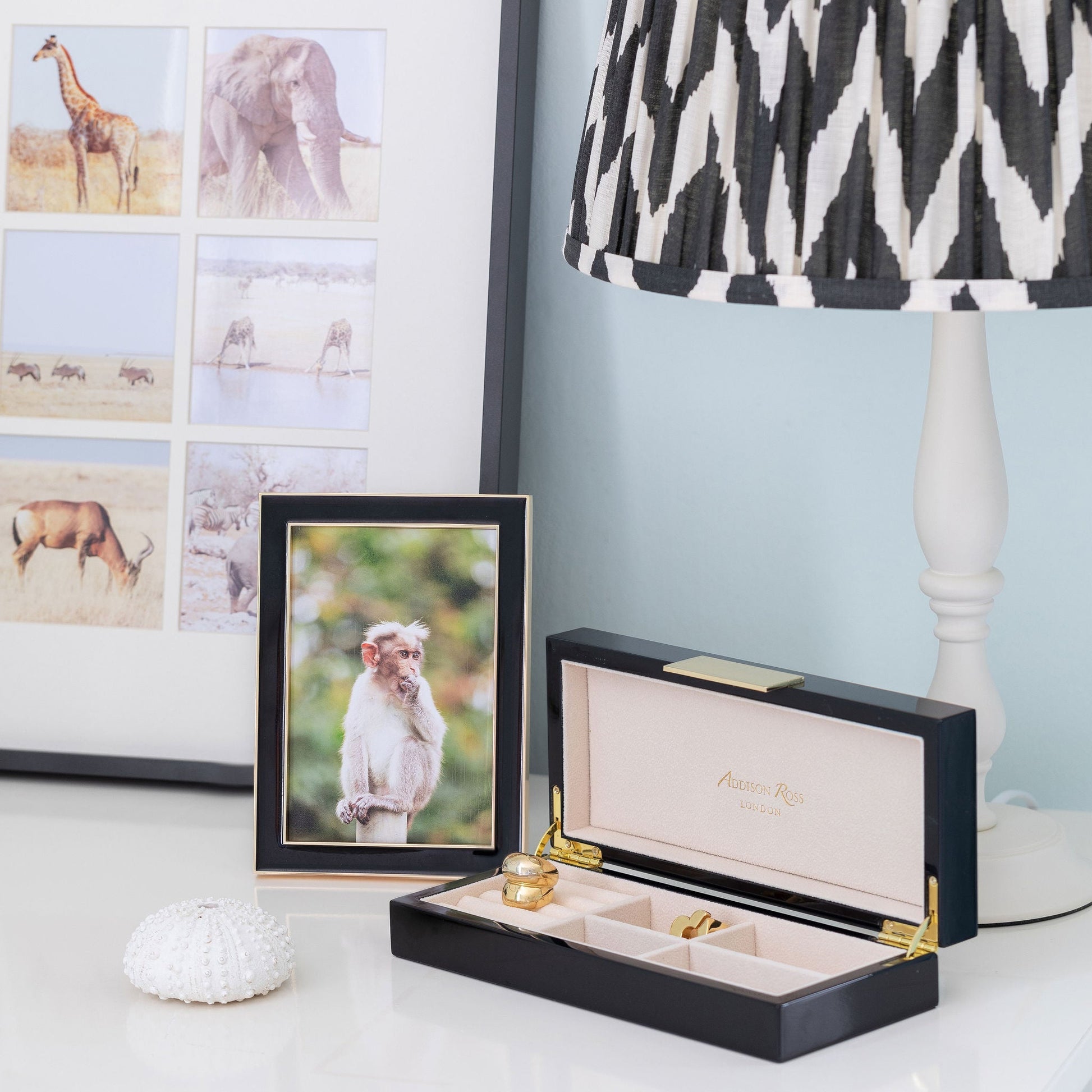 4x6 Enamel + Gold Picture Frame - Black