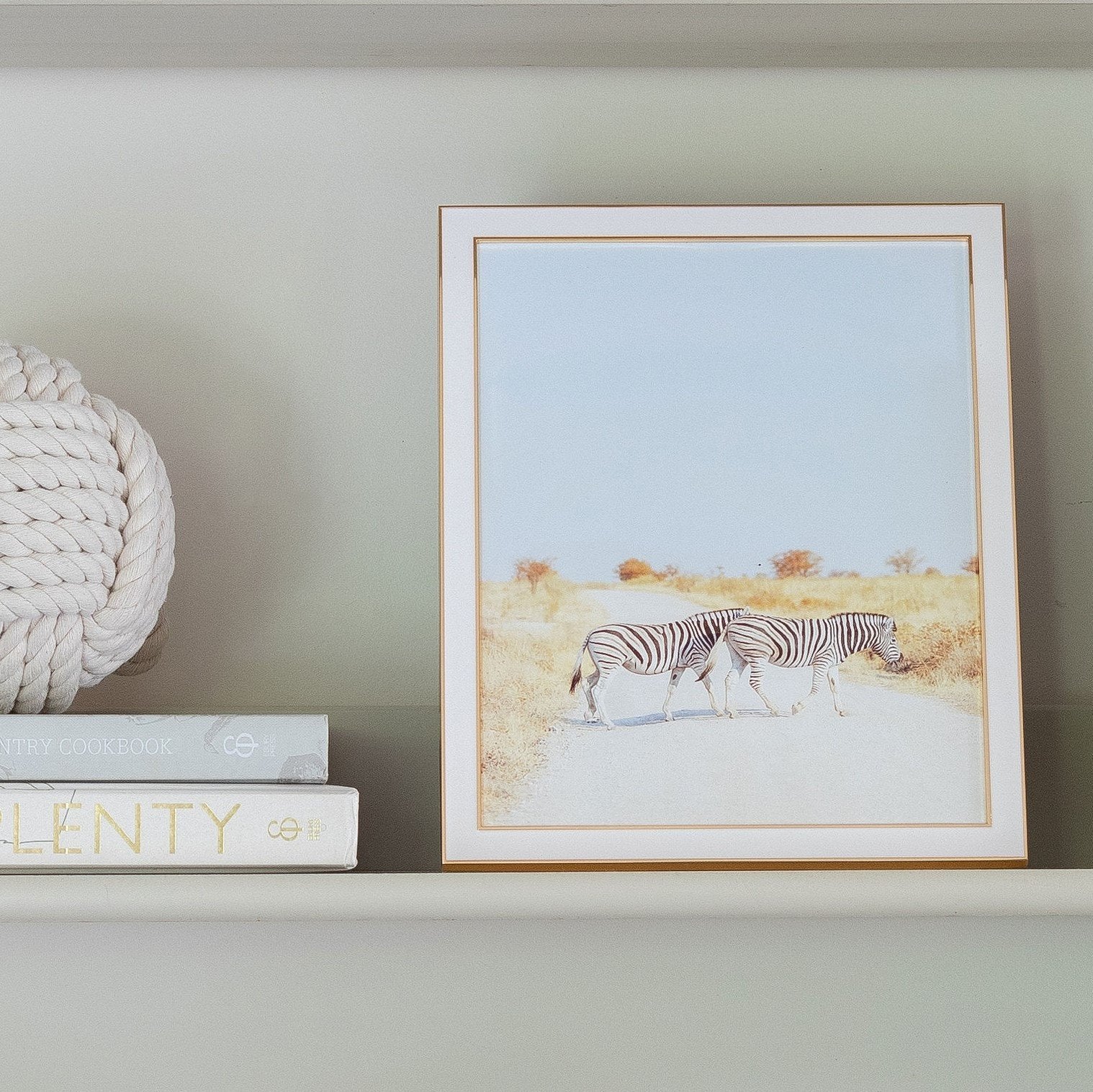 5x7 Enamel + Gold Picture Frame - White