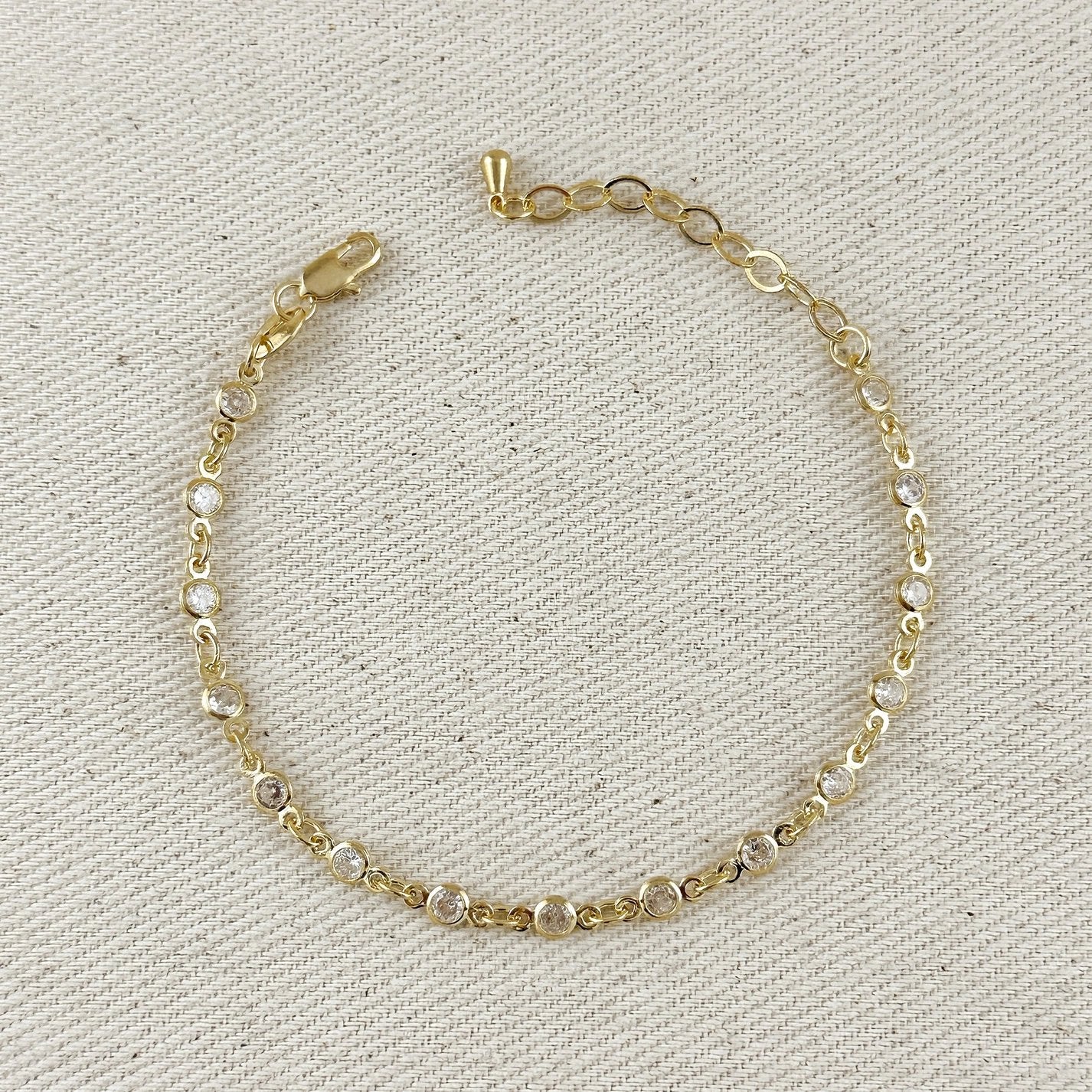 Round Bezel CZ Bracelet - Gold Filled