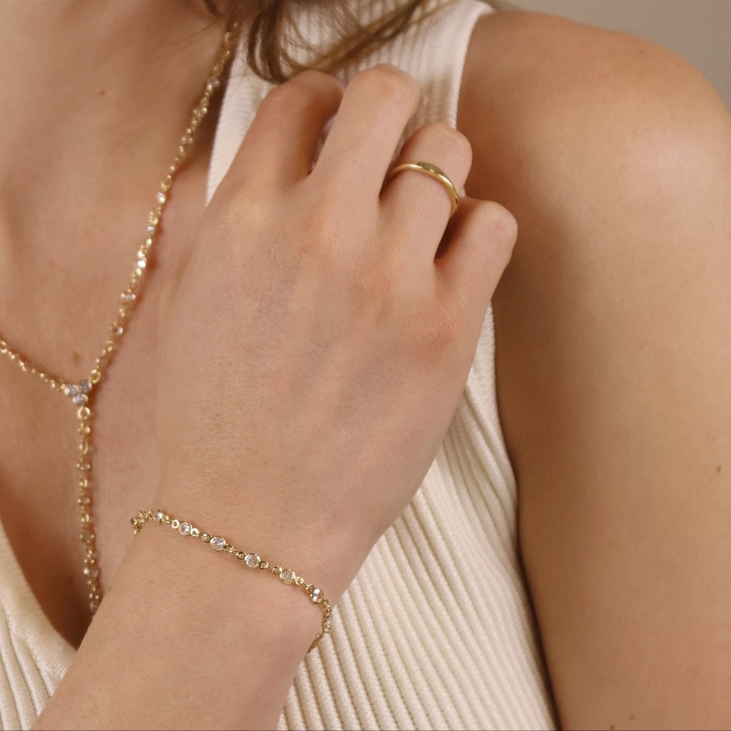 Round Bezel CZ Bracelet - Gold Filled