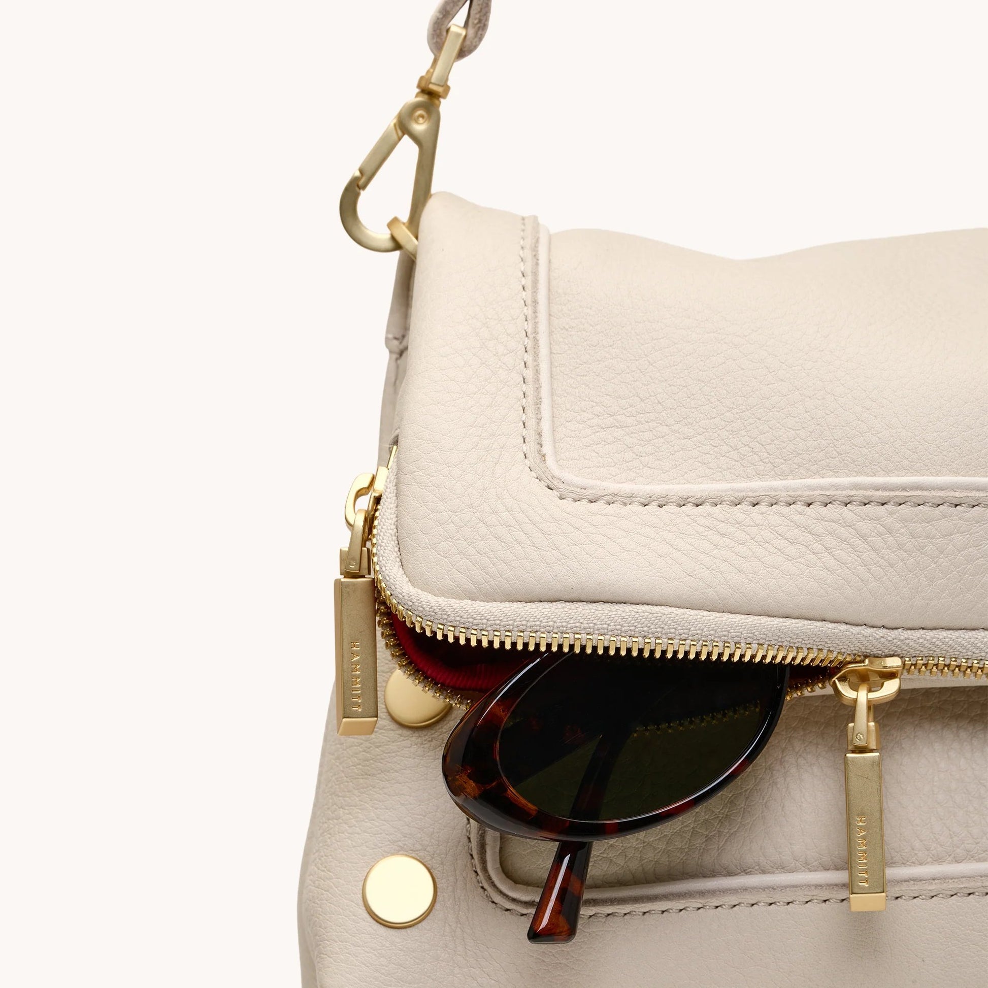 Hammitt Beverly Med – Catamaran Cream/Brushed Gold