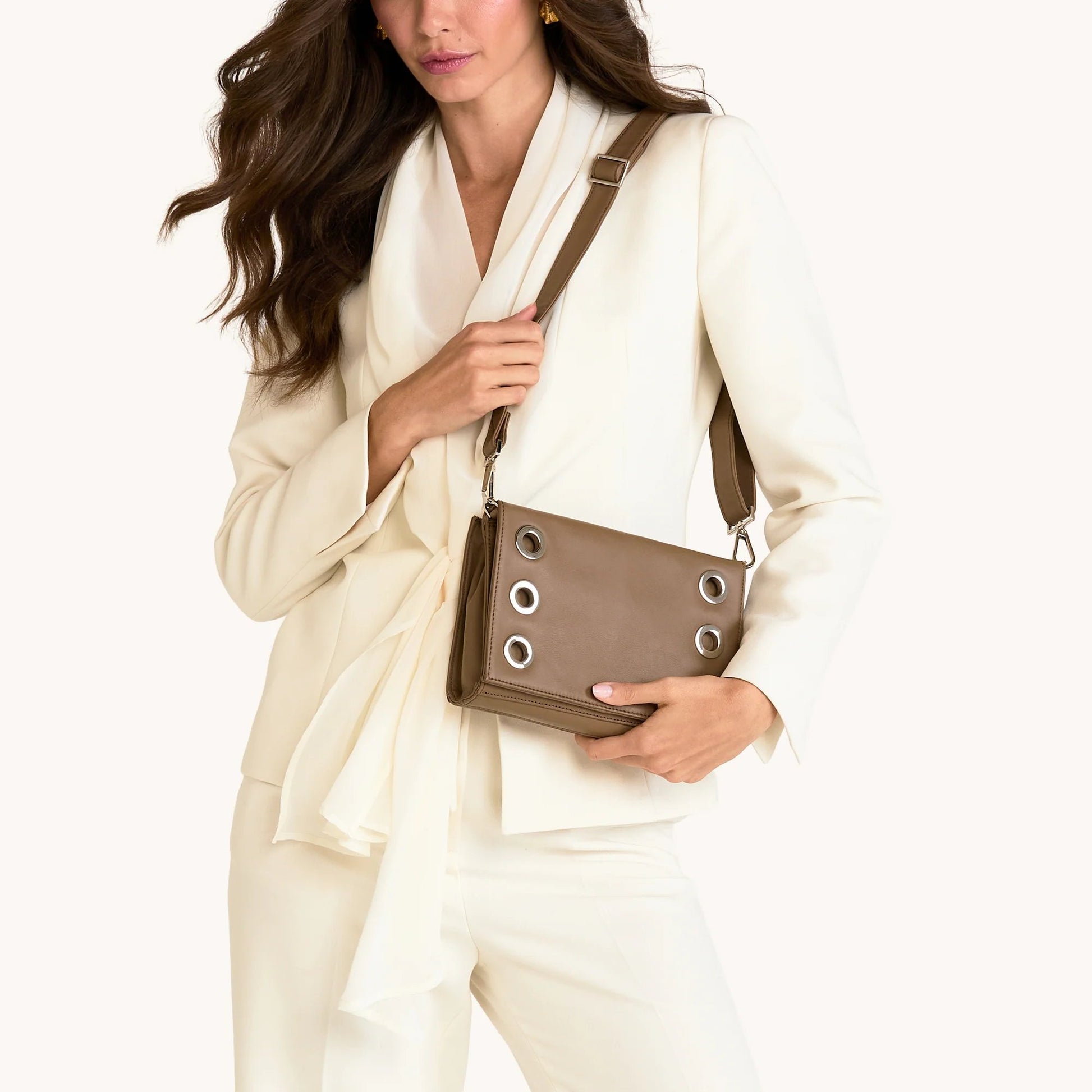 Hammitt Montana Clutch SML - Dune/Silver
