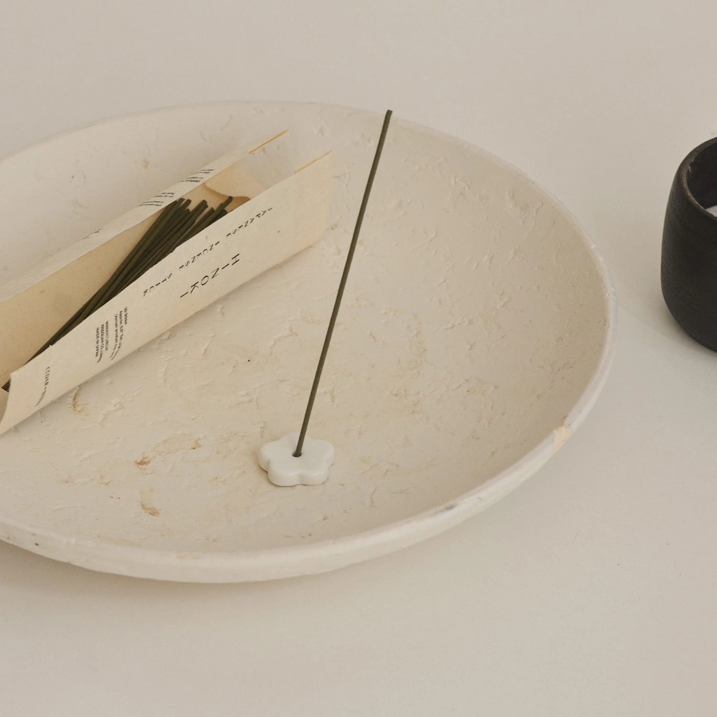 Hinoki Japanese Incense Stick Set with Holder