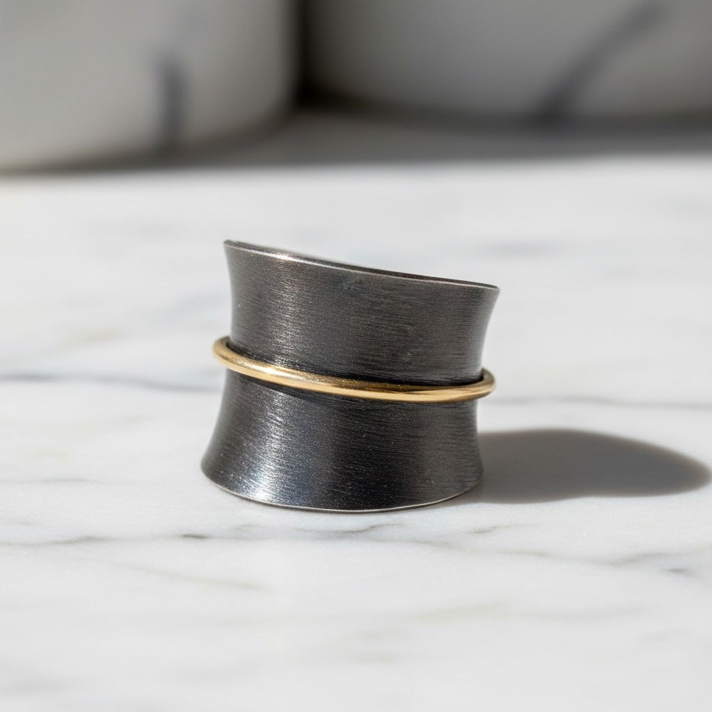 Mixed-Metal ‘Horizon Line’ Statement Ring