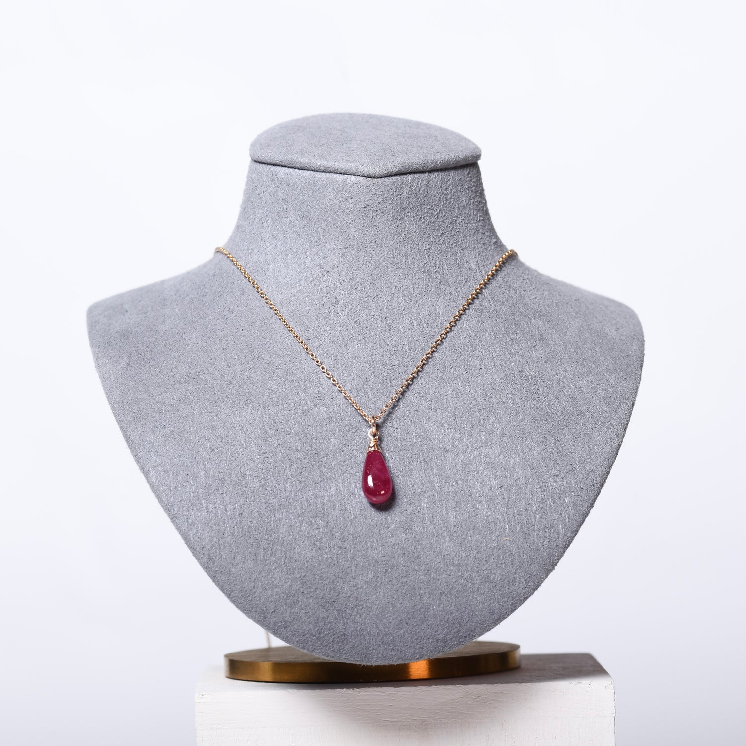 Lara Zalon Jewelry Design