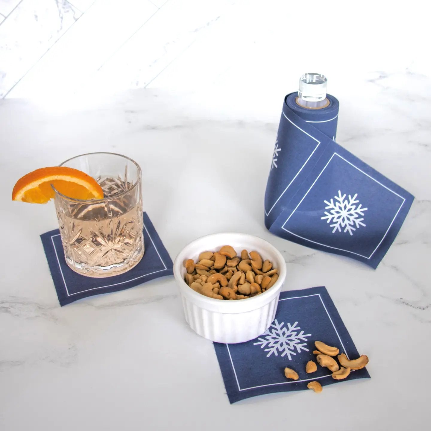 Cocktail Napkin Roll - 'Let It Snow'