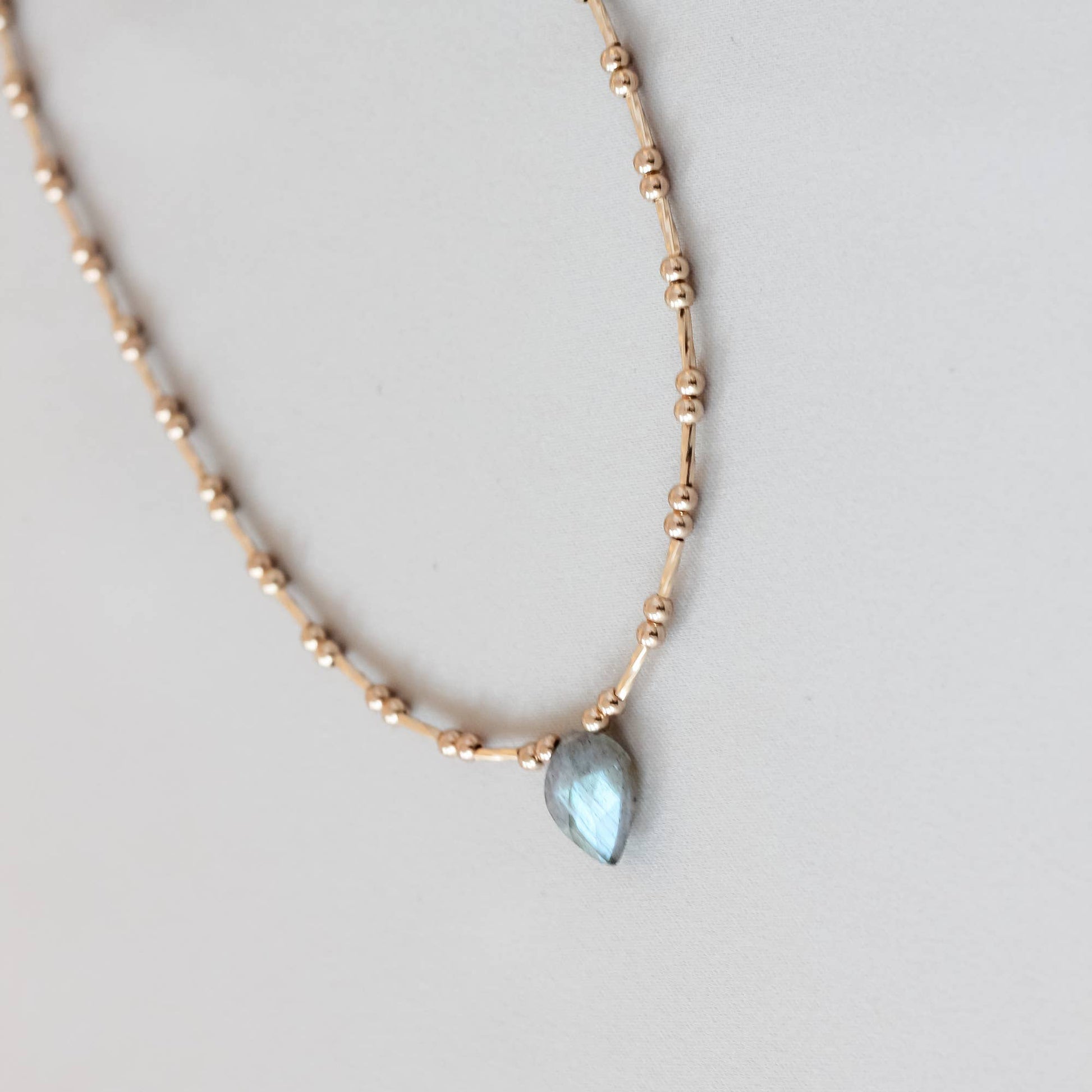 Fiona Necklace – Labradorite