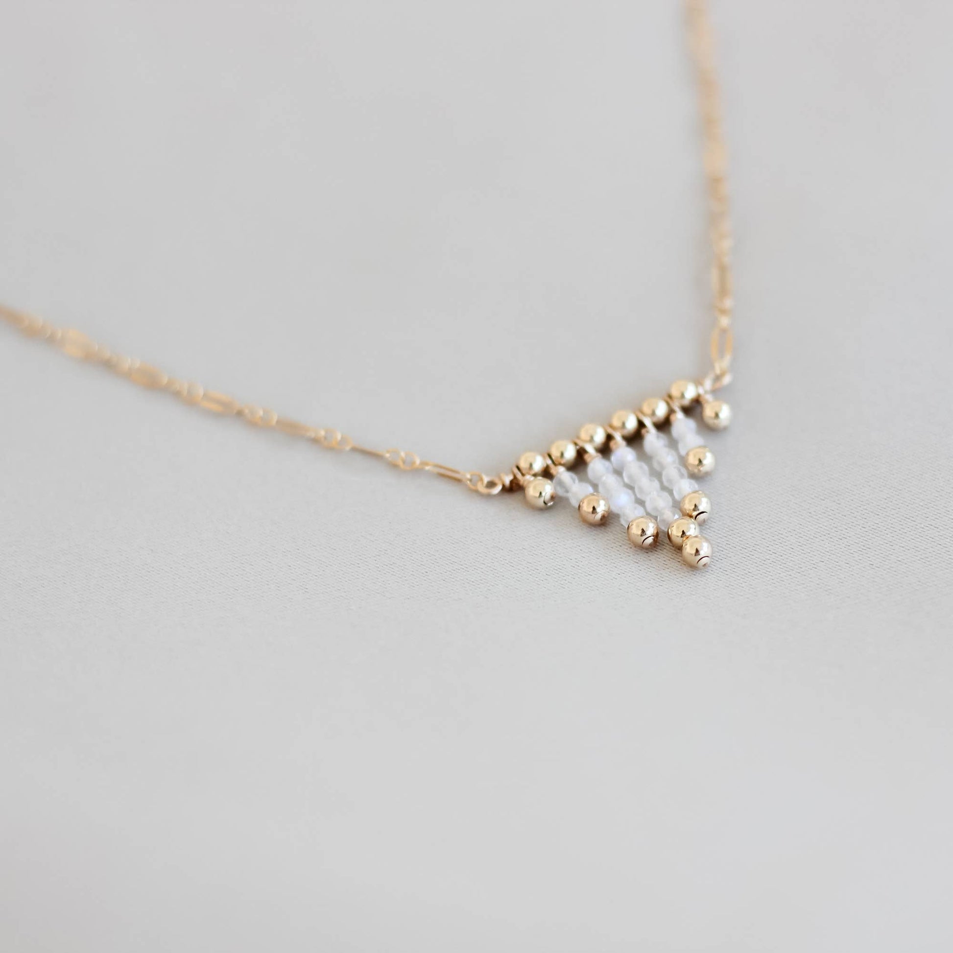 Yuka Beaded Pendant Necklace – Moonstone