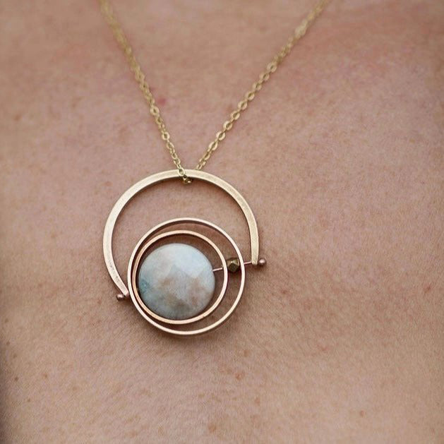Aquamarine Kinetic Necklace