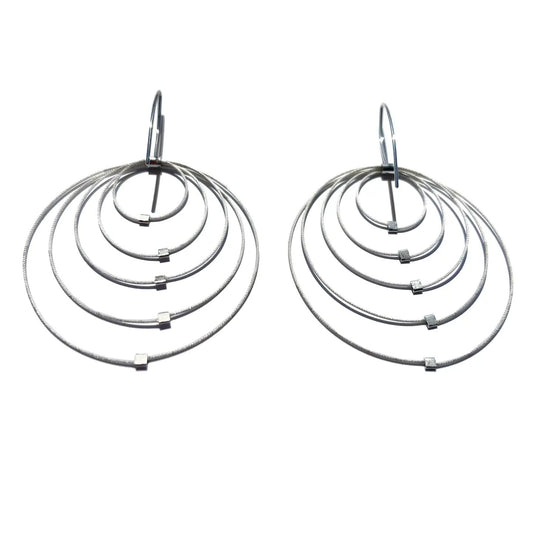 3-D Woven Cable ‘Bullseye’ Hook Earrings – Silver/Silver