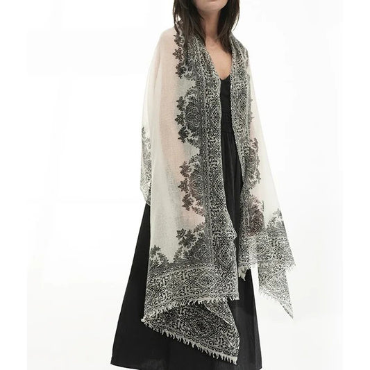 Cashmere Whisper Paisley Print Scarf - Ivory/Black