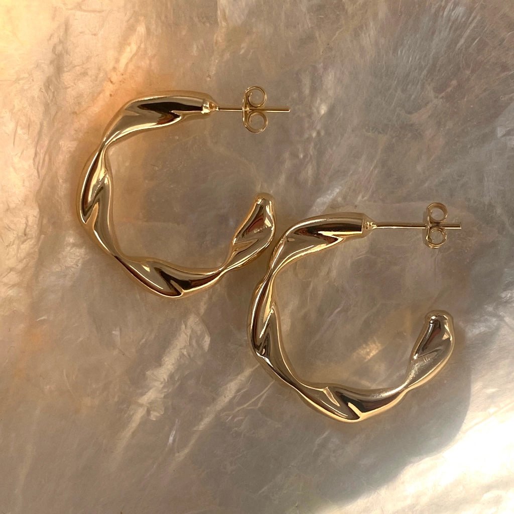 Sculpted Hoop Earrings – Gold Filled