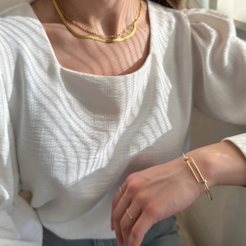 Sleek Line Bangle – Gold Filled