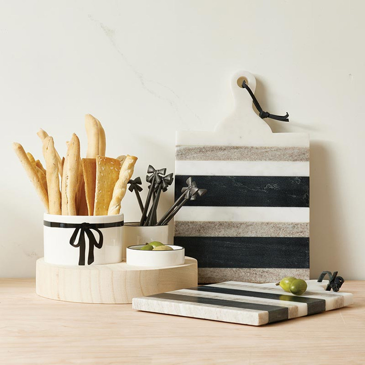 Striped Marble Charcuterie Board with Handle
