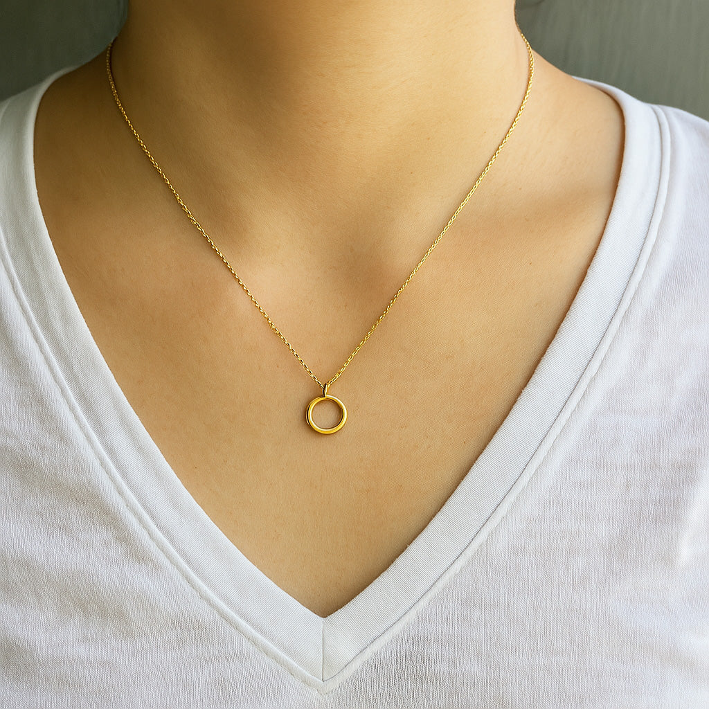 Small Open Circle Pendant Necklace - Gold Vermeil