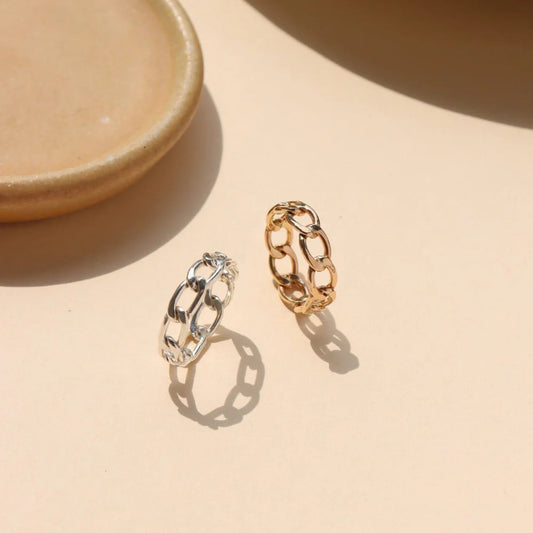 ‘Alex’ Chain Band Ring (select material)