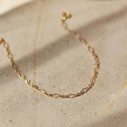 Gold Fill Interlocking Links Chain Bracelet