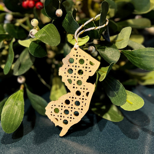 Laser-Cut 'Ratan' Wood New Jersey Christmas Ornament - Gold Metallic